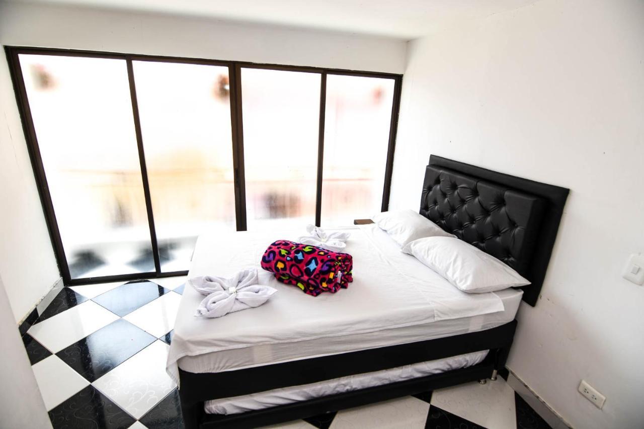 Hotel El Paisaje Guatapé Kültér fotó