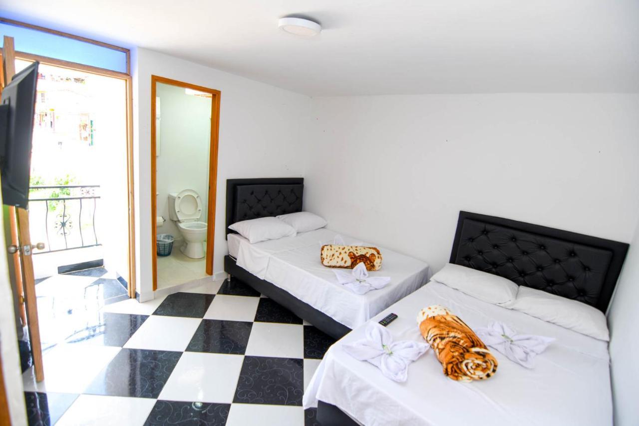 Hotel El Paisaje Guatapé Kültér fotó